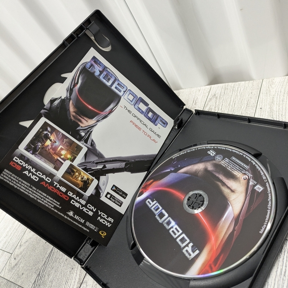 RoboCop DVD - Picture 4 of 5